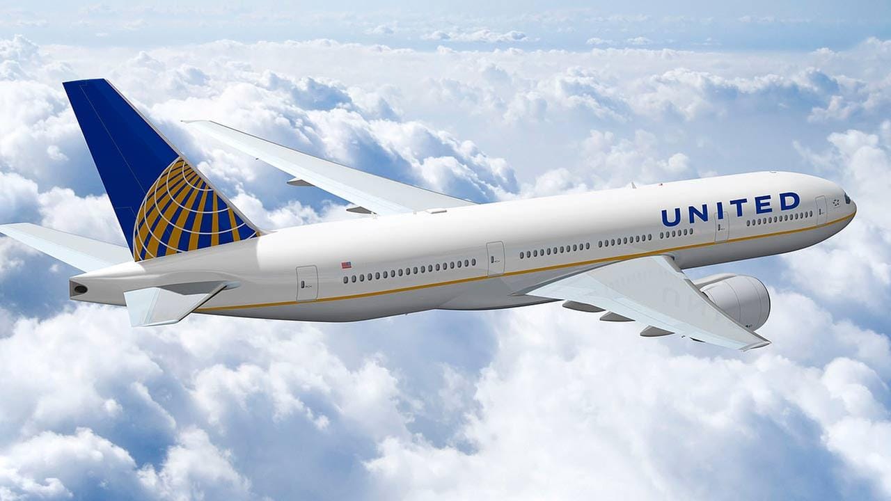 United Airlines international travel news